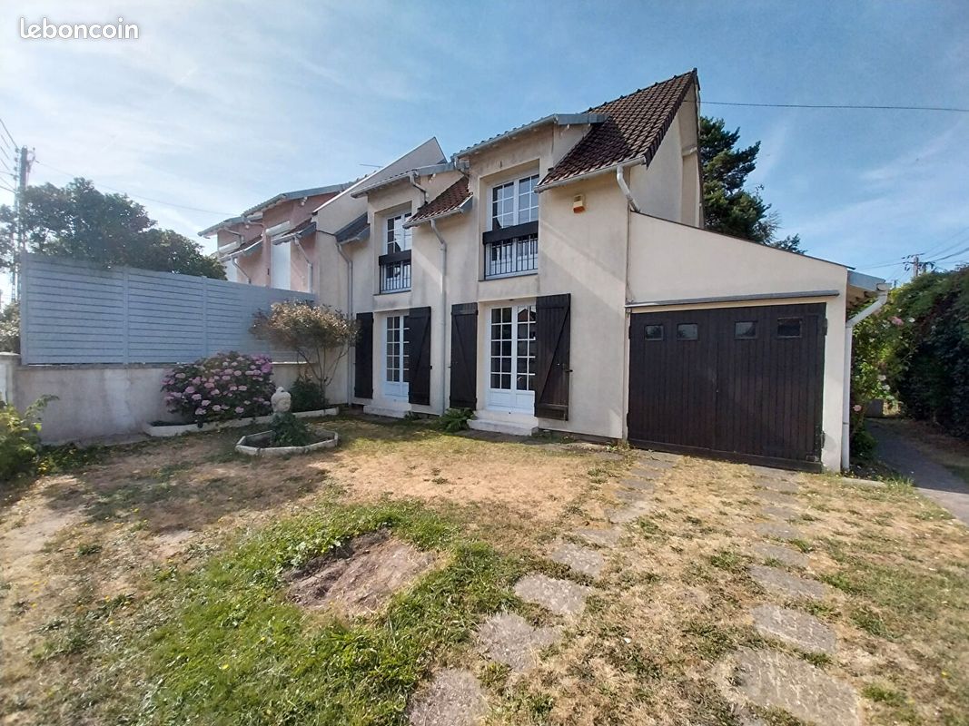 Maison 4 pièces 92 m² · à Orsay · 92 m² · 1 637 €