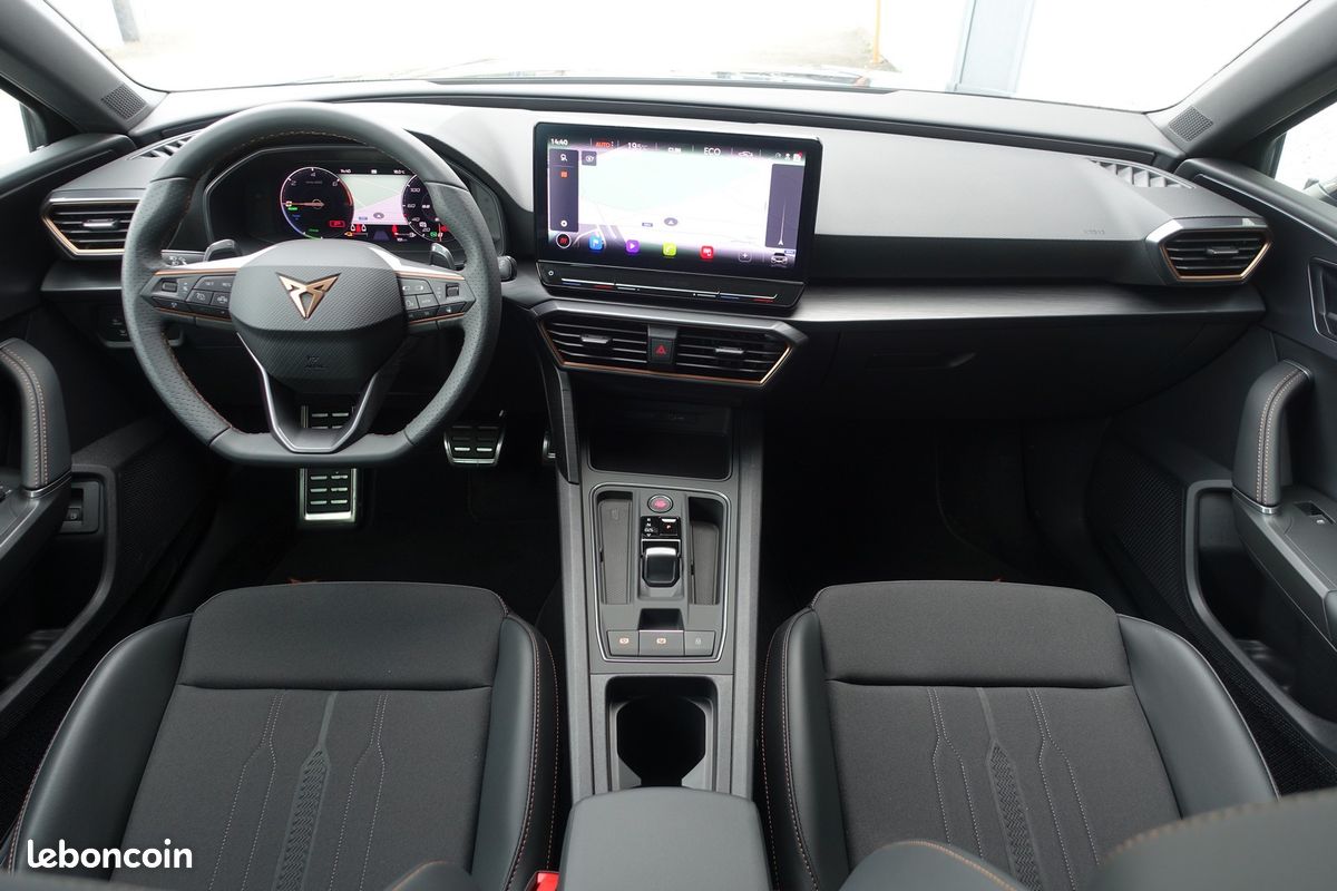 Cupra Leon FR e-hybride Dsg 204ch Sièges sport/Digital cockpit/Grd Gps/Carplay/Caméra/Pack ambiance/Régulateur/1°Main/Garantie 12 Mois (image 8)