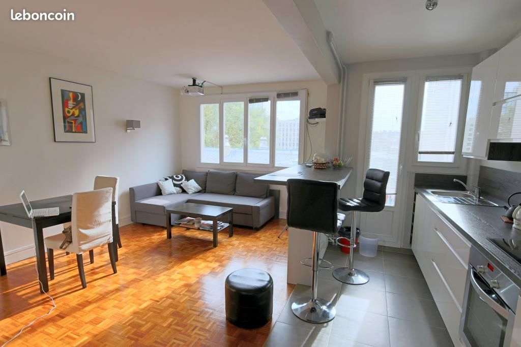 Appartement 2 pièces 50 m² · à Paris · 50 m² · 1 690 €/mois