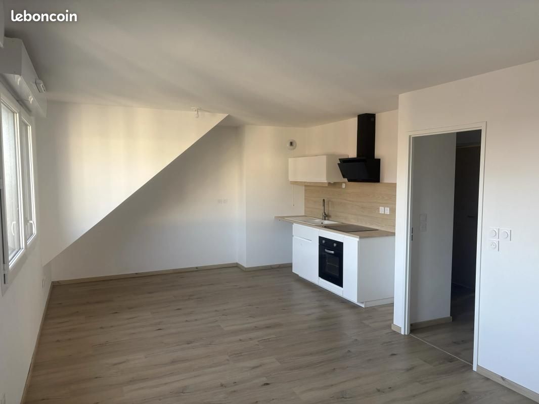 Appartement 2 pièces 52 m² · à Saint-André-lez-Lille · 52 m² · 848 €/mois