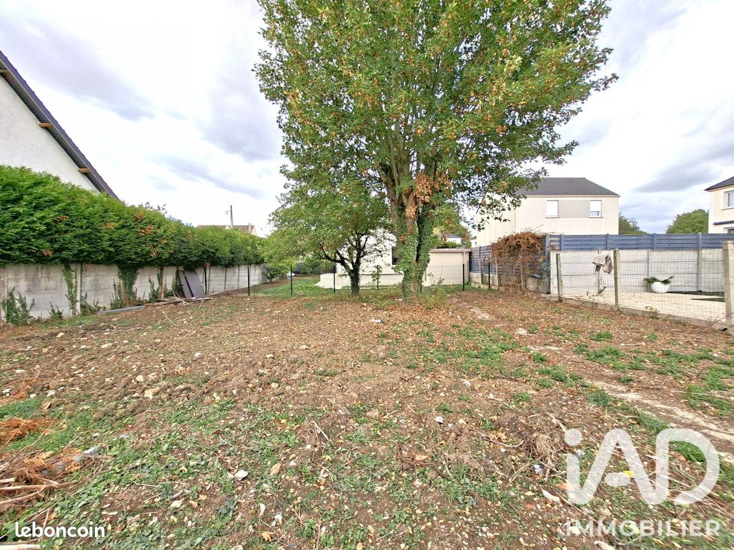 Terrain 434 m² · à Bouleurs · 434 m² · 109 000 €