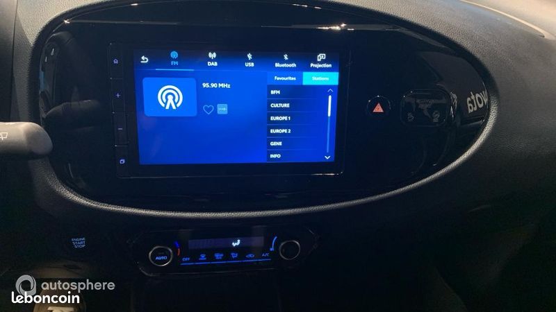 Toyota Aygo X 1.0 VVT-i 72ch Design S-CVT MY24 (image 28)