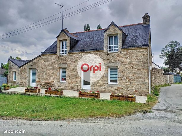 Longère 6 pièces 135 m²