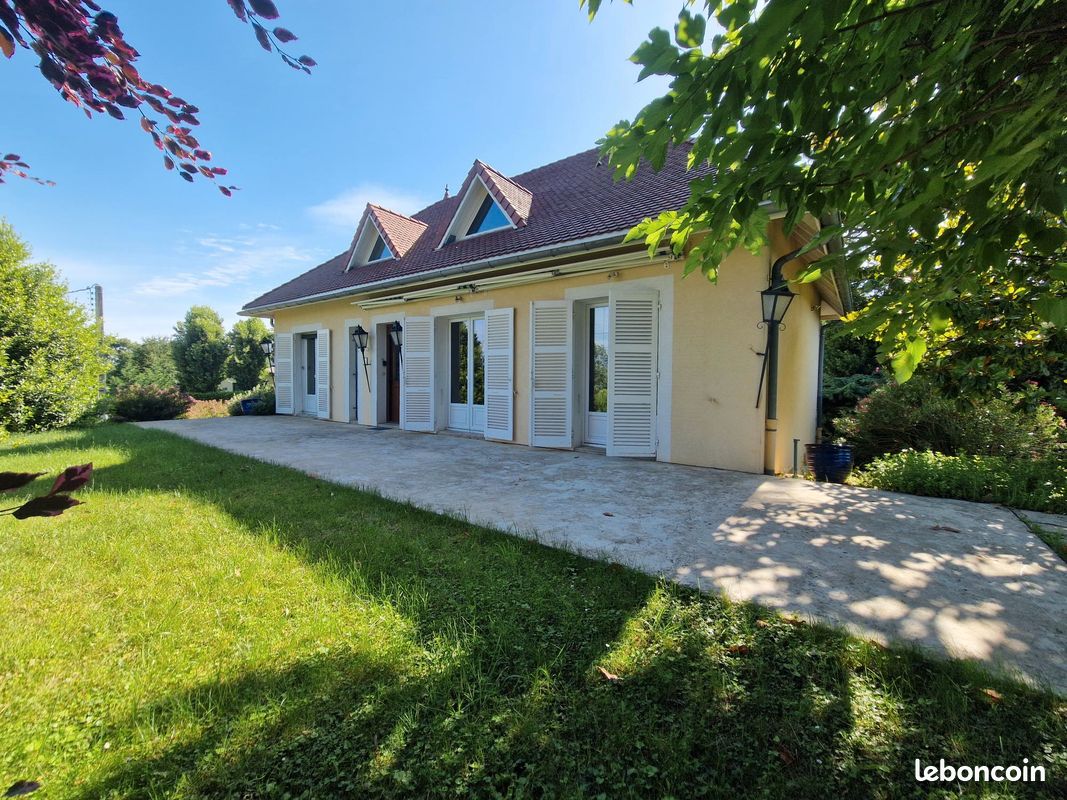 Maison 6 pièces 132 m² · à Seyssuel · 132 m² · 439 000 €
