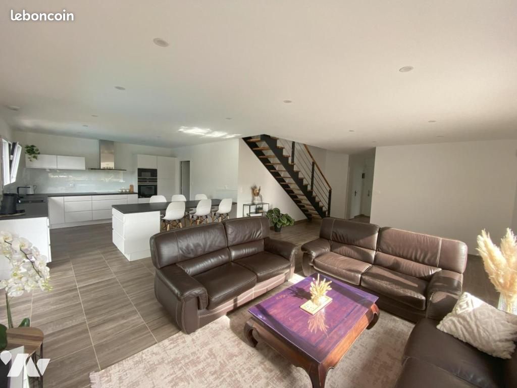 Maison 143 m² · à Quéven · 143 m² · 557 300 €