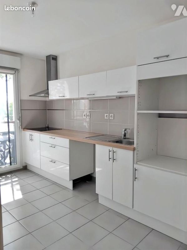 Appartement 3 pièces 70 m² · à Saint-Sébastien-sur-Loire · 70 m² · 947 €/mois