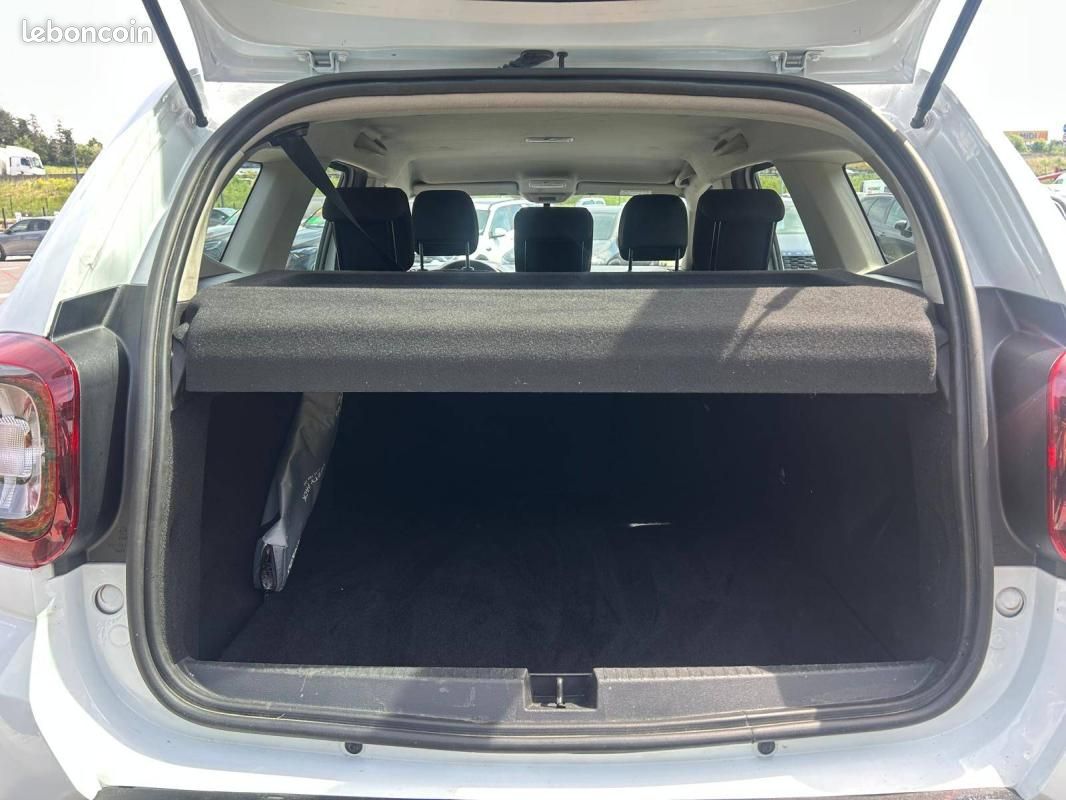 Dacia Duster Blue dCi 115 4x2 Essentiel (image 9)