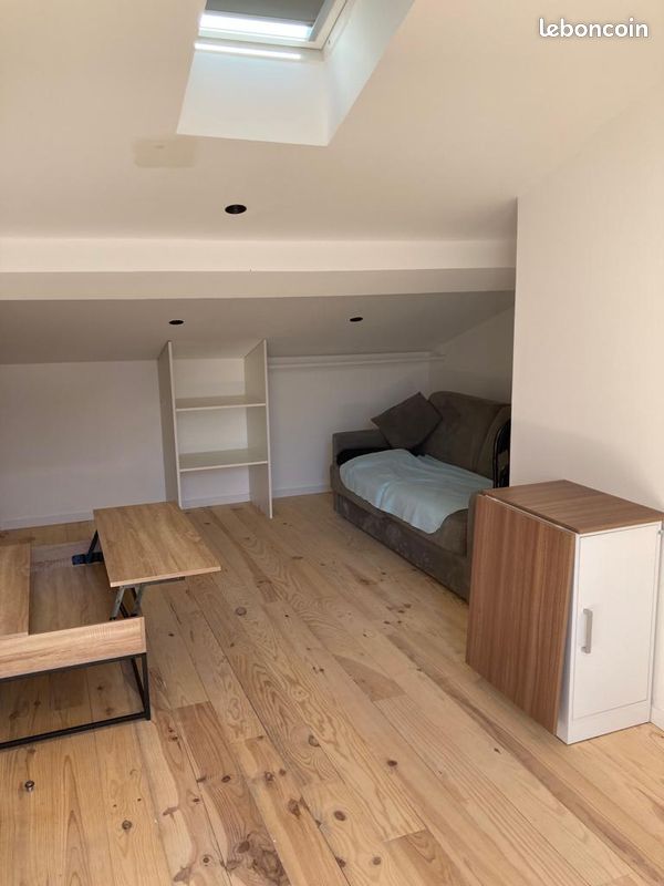 Appartement 1 pièce 25 m² · à Saint-Étienne · 25 m² · 489 €/mois
