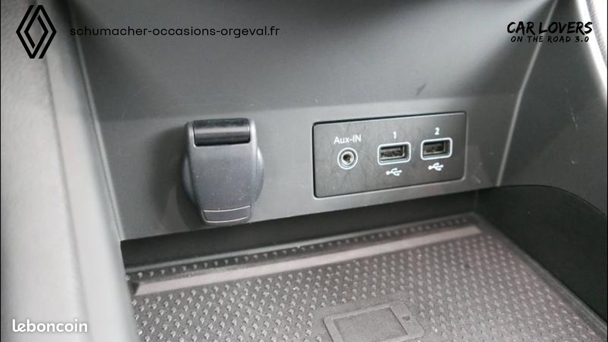 RENAULT Captur E-Tech hybride 145 Techno (image 15)