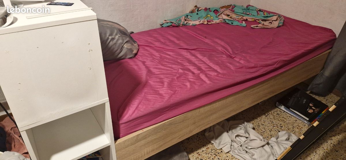Lit 1 place avec sommier et matelas (image 1)
