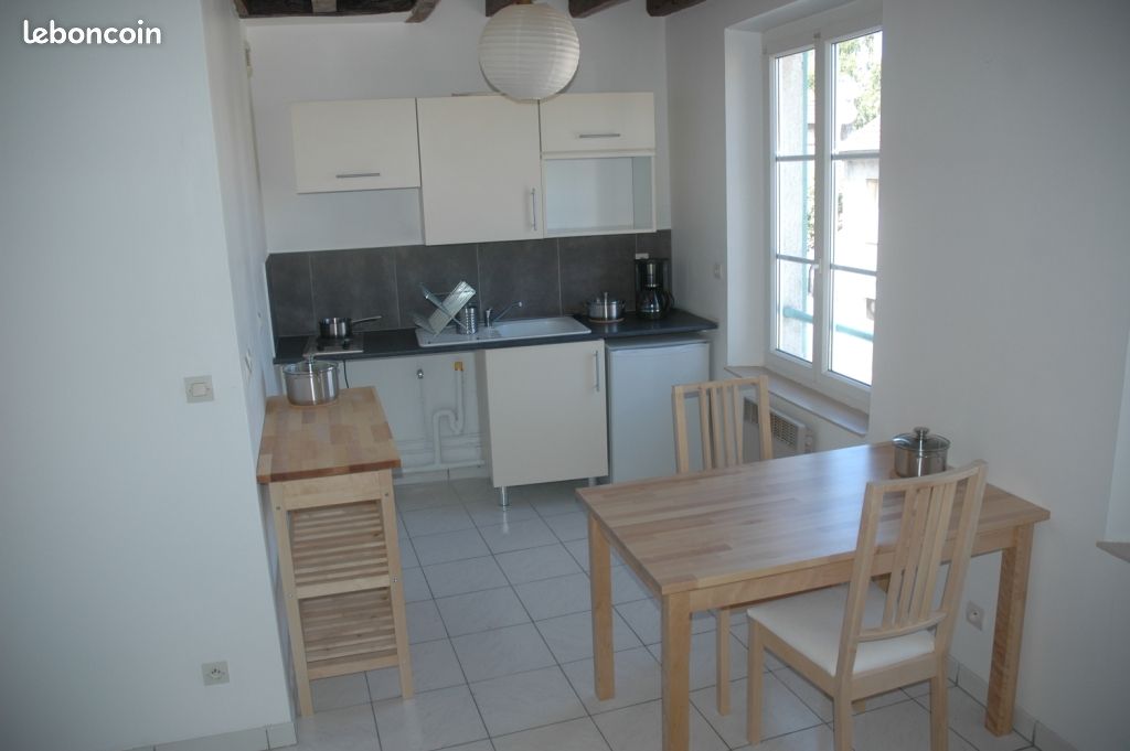 Appartement 2 pièces 34 m² · à Nogent-le-Roi · 34 m² · 450 €/mois