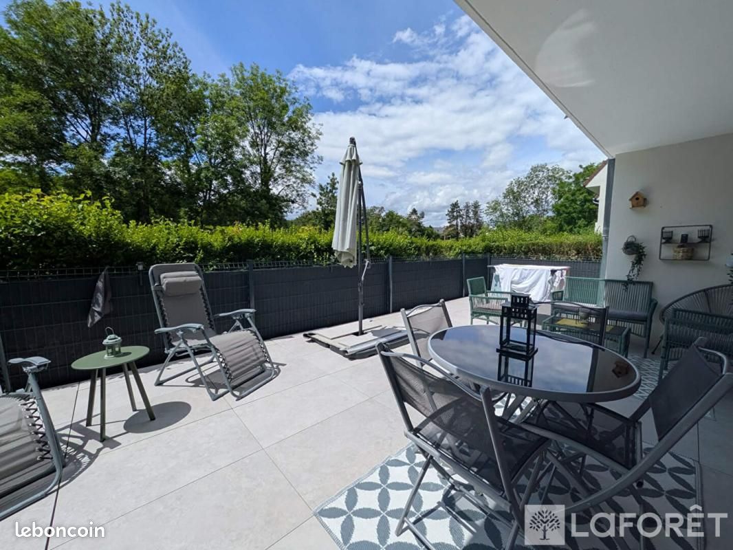 Appartement 5 pièces 93 m² · à Montbéliard · 93 m² · 930 €/mois