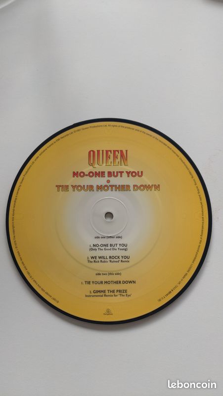 Picture disque " No one but you " Queen, dédicacé par Brian May (image 4)