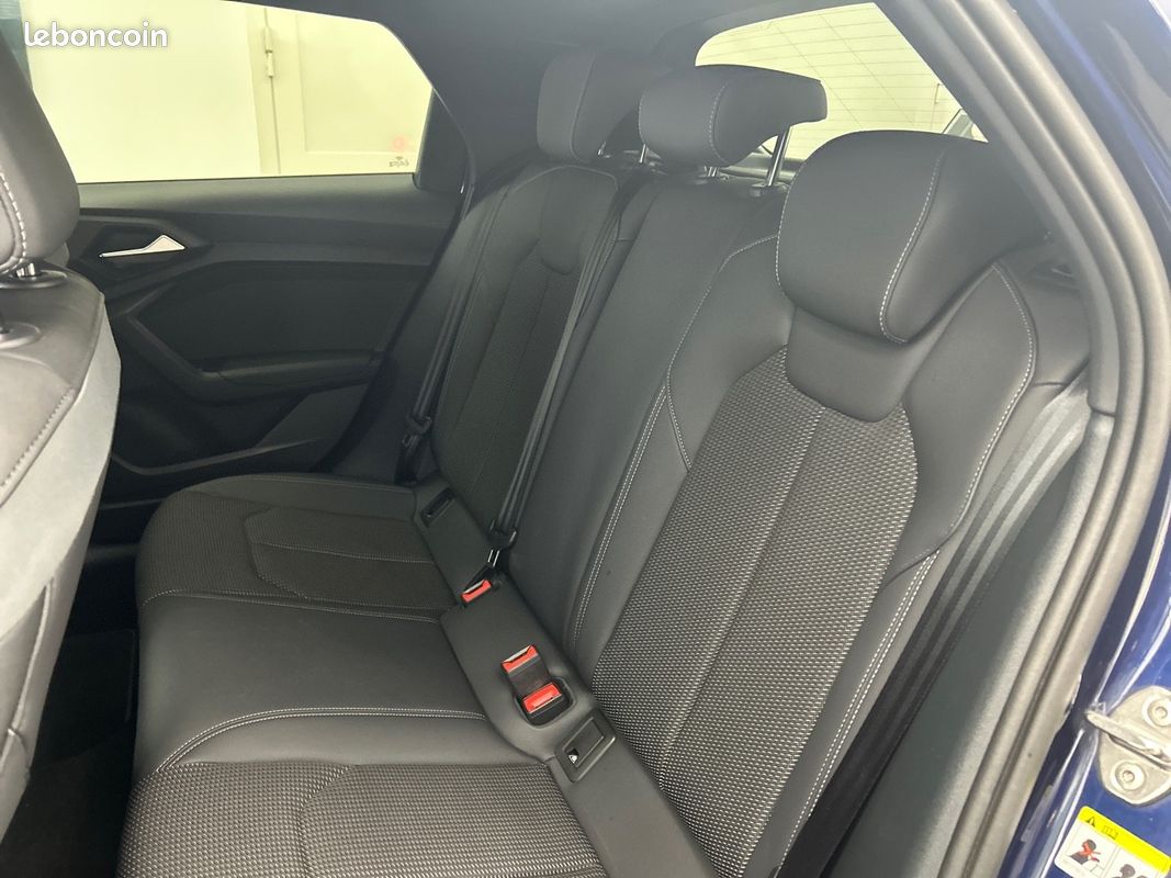 AUDI A1 Sportback 30 TFSI 116 ch S tronic 7 S Line Plus (image 17)