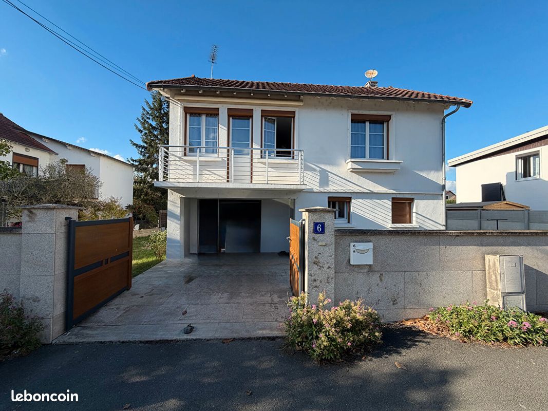 Maison 3 pièces 67 m² · à Montluçon · 67 m² · 119 000 €