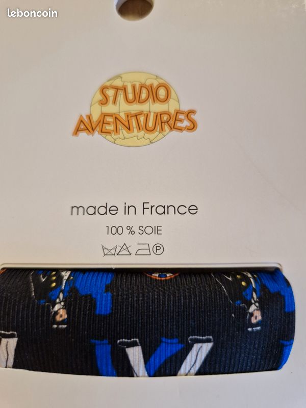 Cravate vntage en soe Bd corto Maltèse vntage France mode | Mode