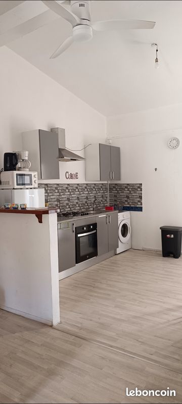 Appartement 2 pièces 45 m² · à Les Abymes · 45 m² · 650 €