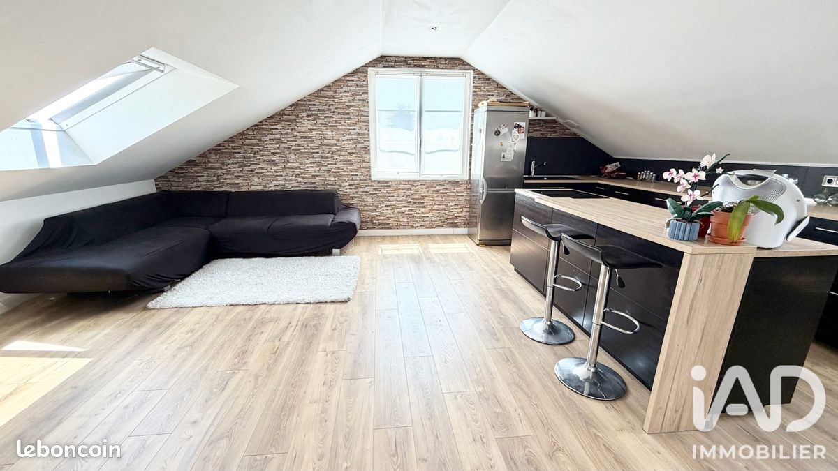 Appartement 3 pièces 112 m² · à Semoy · 112 m² · 185 000 €