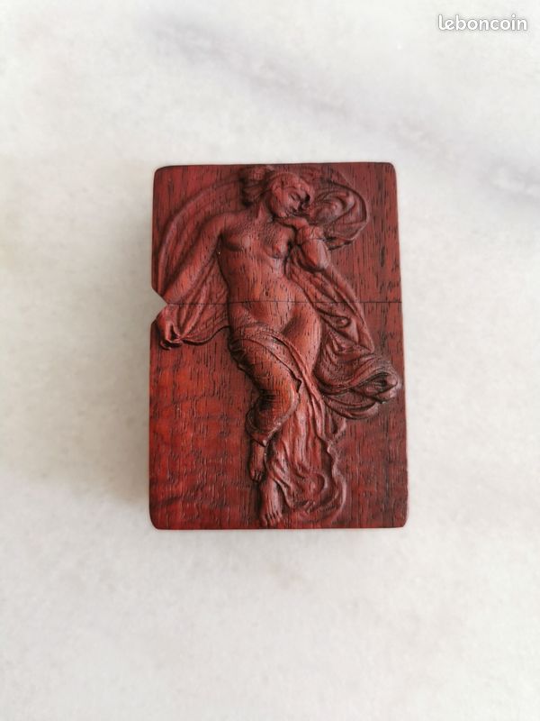 Briquet à essence avec sa boîte (image 1)