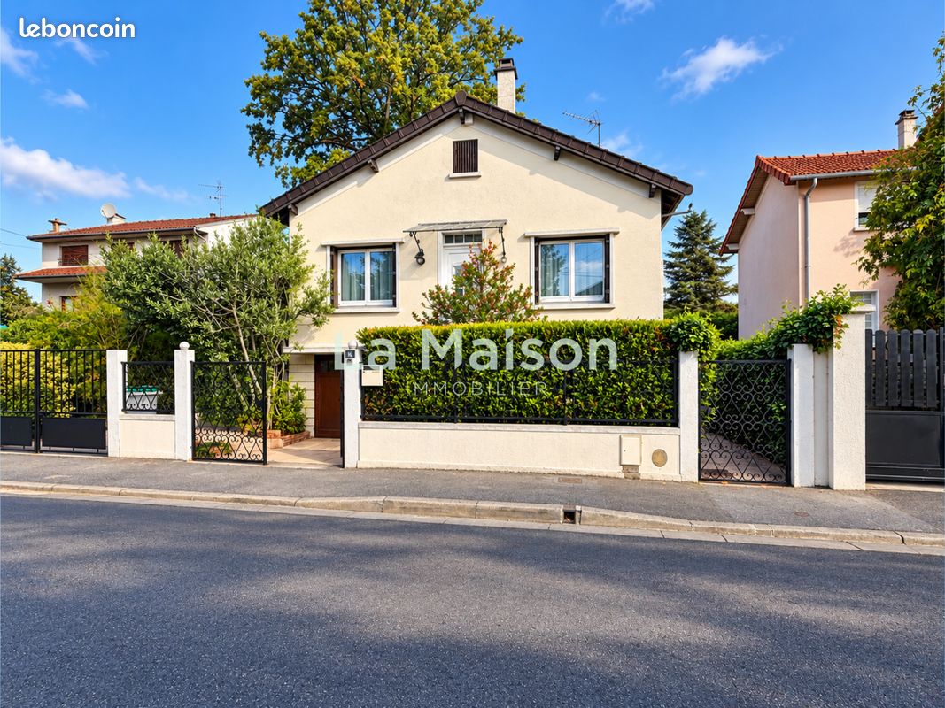 Maison 2 pièces 70 m² · à Aulnay-sous-Bois · 70 m² · 345 000 €