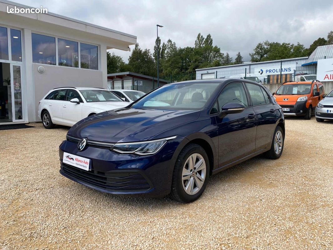 VOLKSWAGEN Golf 8 - 1.0 eTSI 110ch LIFE DSG (image 1)