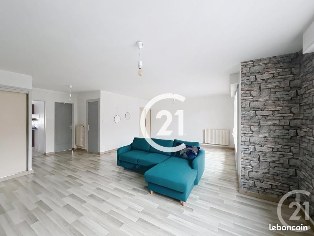 Appartement 2 pièces 64 m² · à Cognac · 64 m² · 650 €