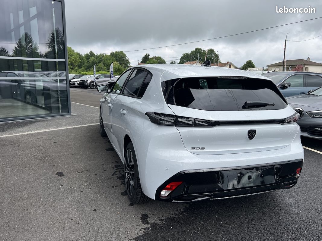 Peugeot 308 1.5 BLUEHDI 130CH S&S ALLURE EAT8 (image 5)