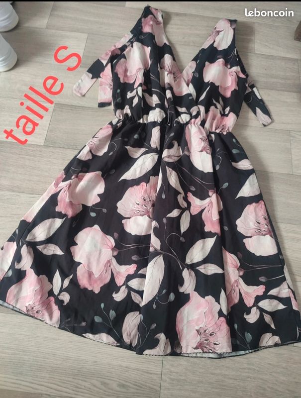 Vêtements femme (image 1)