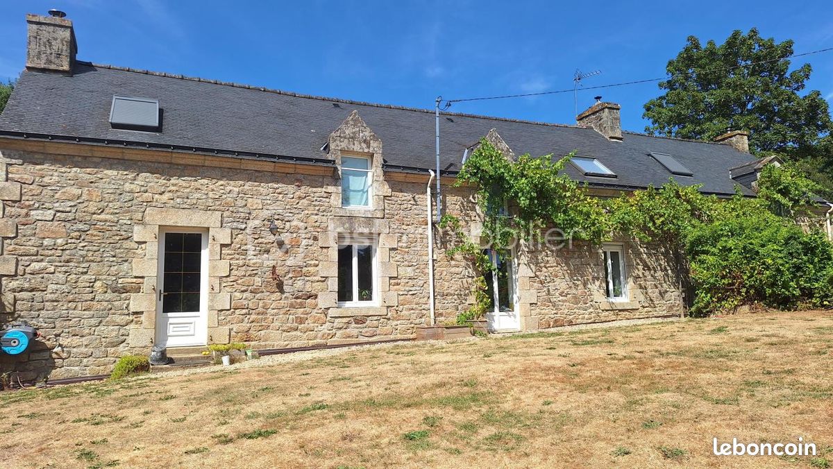 Maison 10 pièces 184 m² · à Baud · 184 m² · 296 500 €