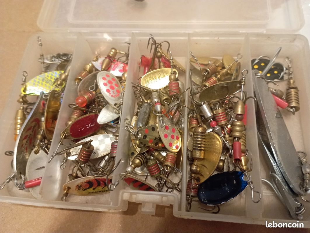 Lot De 138 Pièces De Pêche Vintage – Leurres Et Plombs NOS – Matériel Ancien