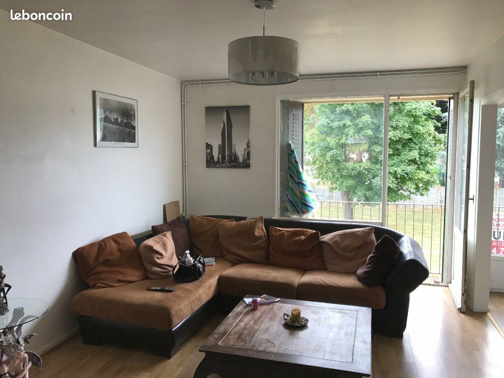 Appartement 3 pièces 74 m² · à Saint-Marcel · 74 m² · 755 €/mois