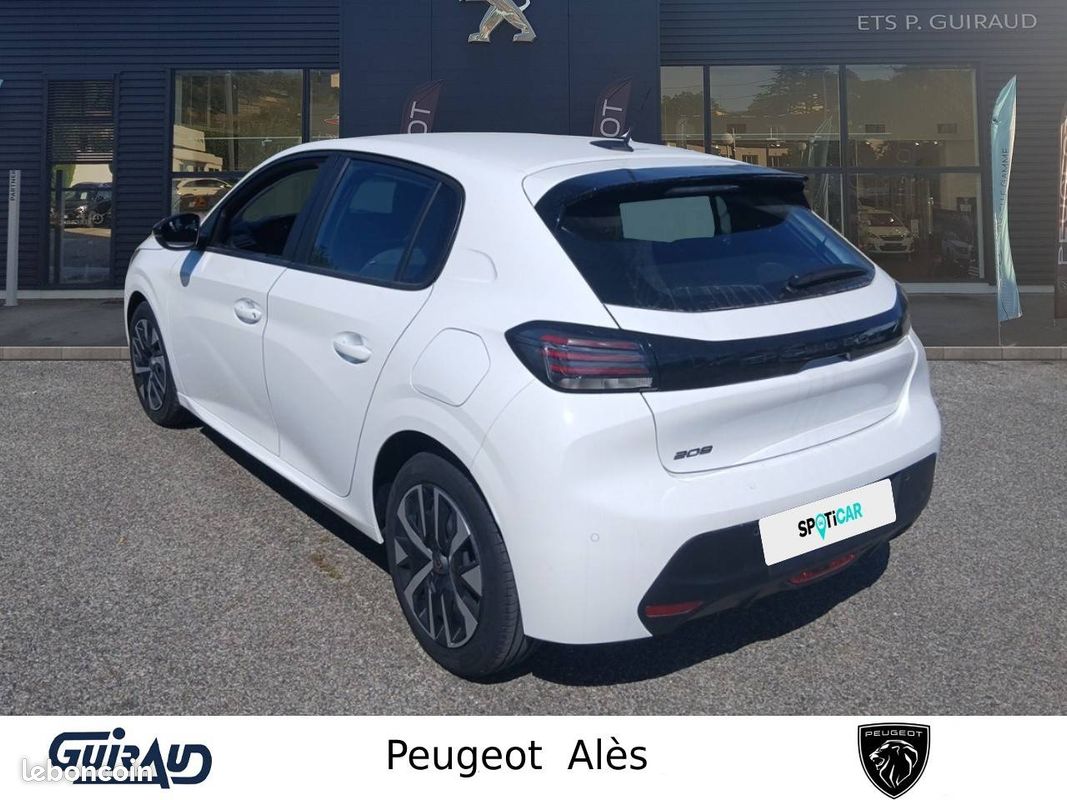 PEUGEOT 208 PureTech 75 S&S BVM5 Active (image 8)