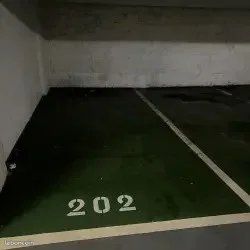 Parking 14 m² · à Paris · 14 m² · 127 €/mois