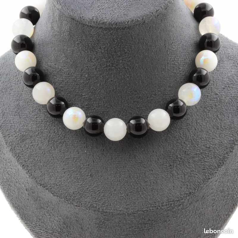 Collier perles Pierre de lune 10 mm + Agate noire 10 mm. Chaine en acier inoxydable (image 1)