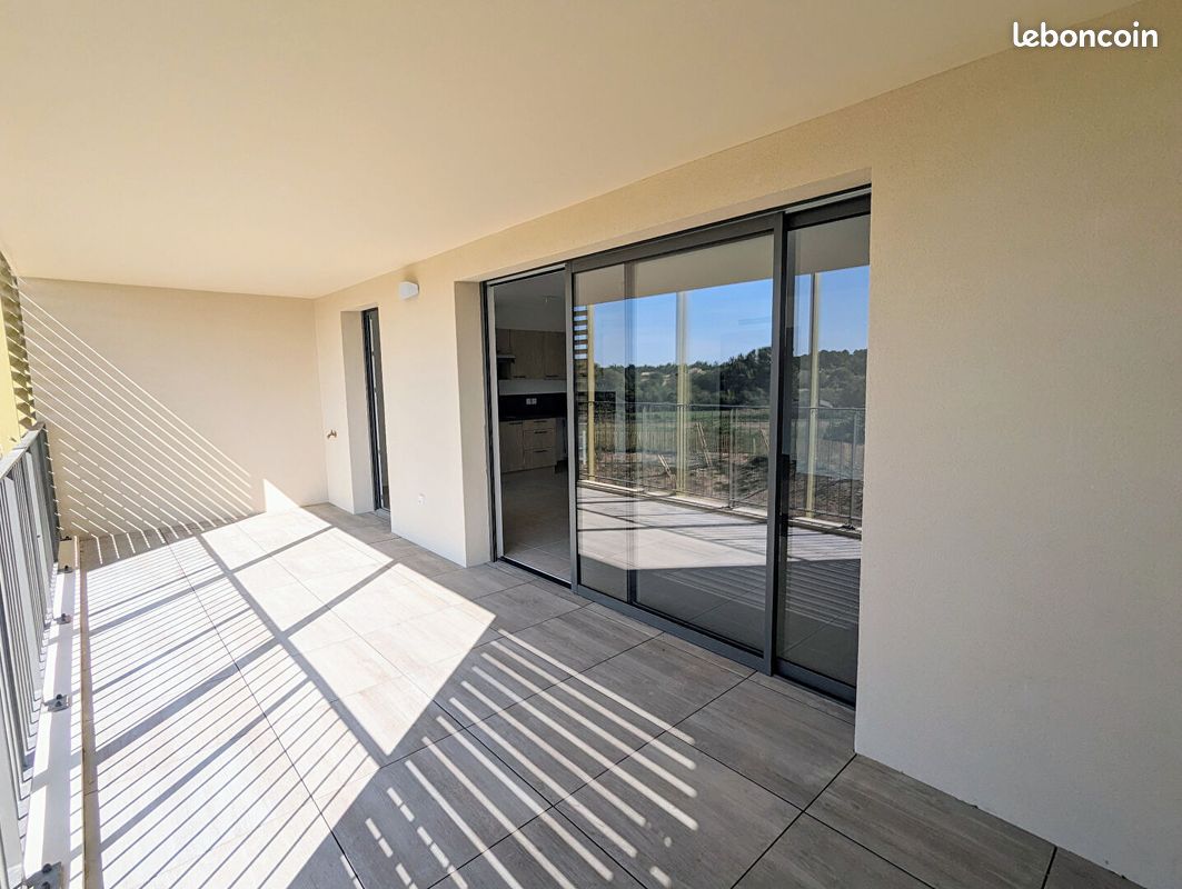 Appartement 3 pièces 72 m² · à Saint-Cannat · 72 m² · 1 237 €