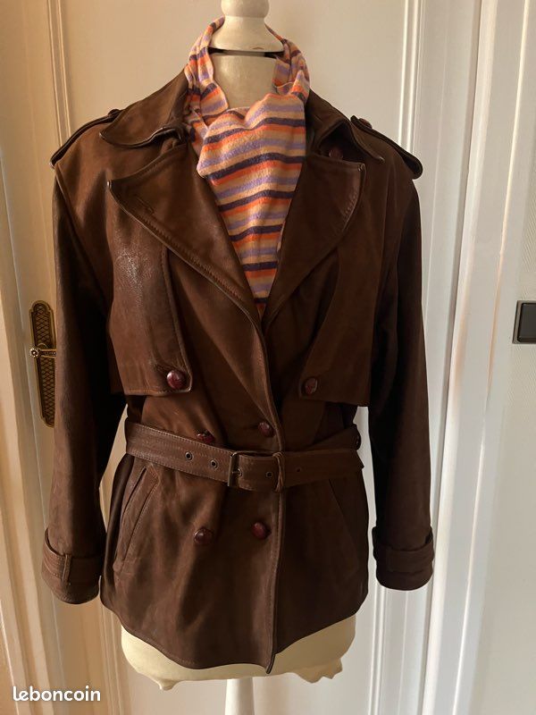Veste / trench en cuir (image 1)