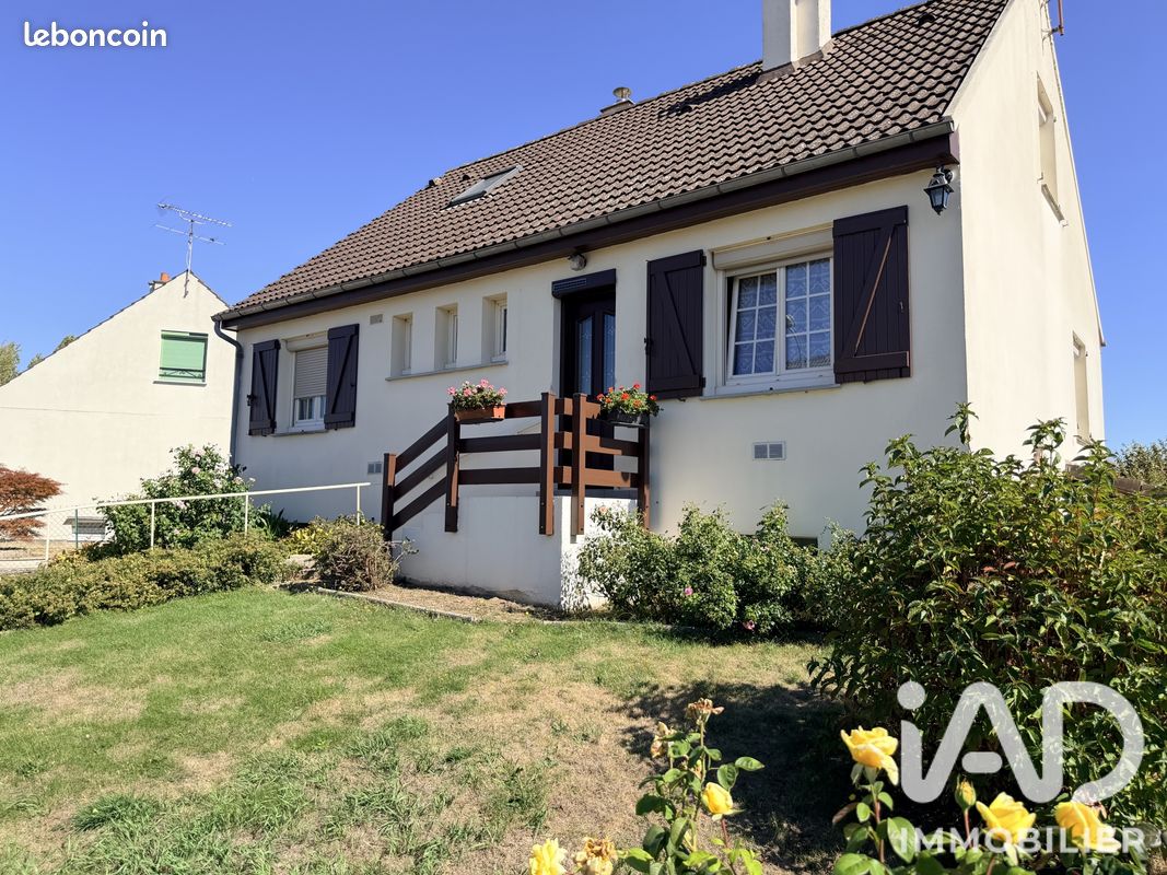 Maison 5 pièces 112 m² · à Rampillon · 112 m² · 252 000 €