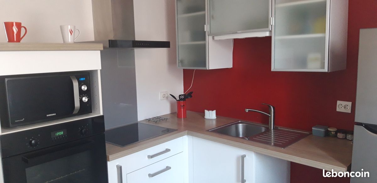 Appartement 2 pièces 43 m² · à Éguilles · 43 m² · 860 €/mois