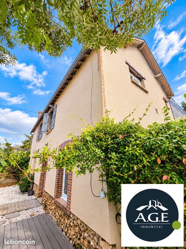 Maison 6 pièces 183 m² · à Épernon · 183 m² · 203 000 €