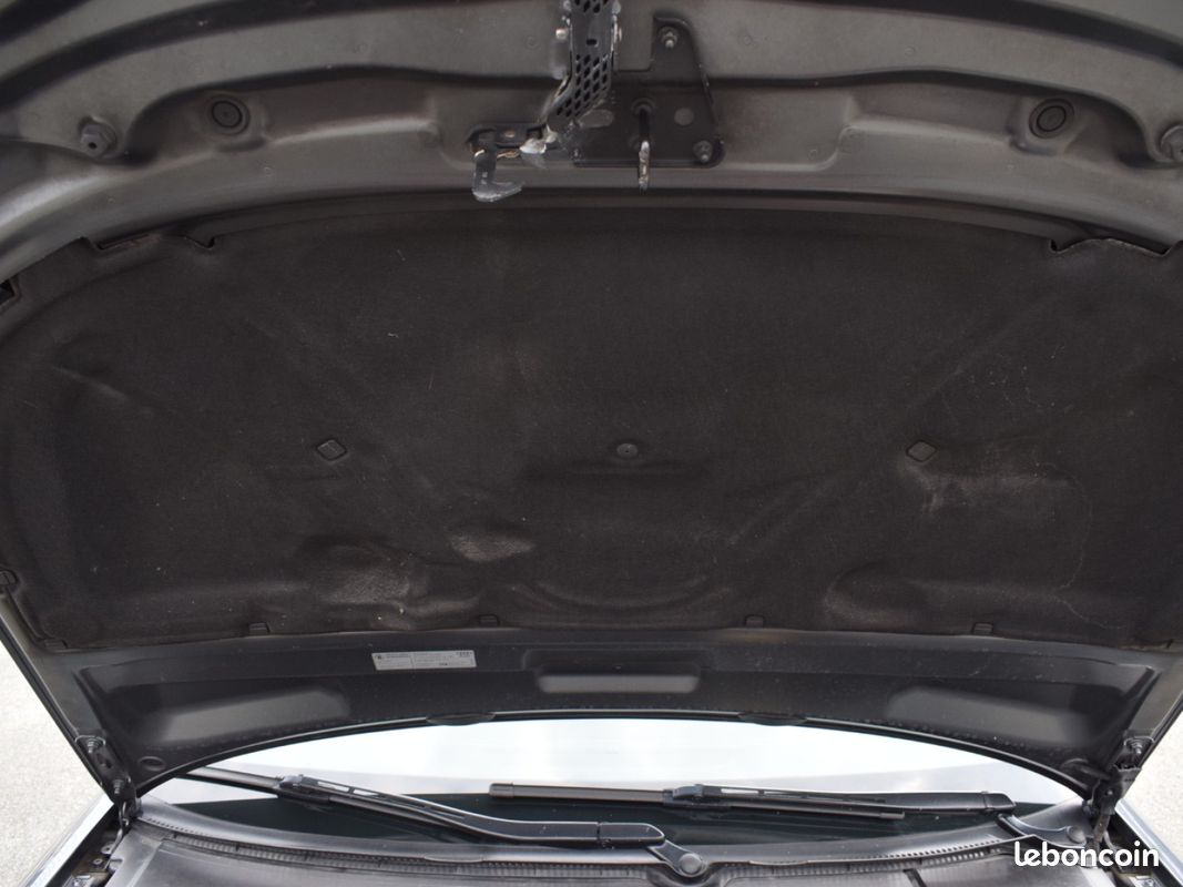 Audi rs4 avant b7 4.2 v8 420cv quattro bvm6 / pack f1 / pack carbone / disques ceramique / systeme bose (image 11)