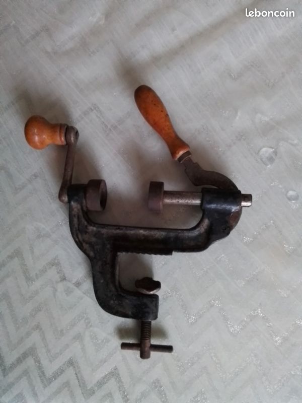 Sertisseur Ancien En Buis Pour Calibre 16 - Pièce De Collection Chasse - Occasion