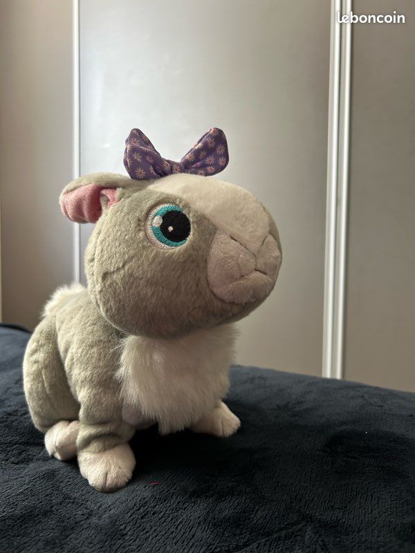 Lapin interactif qui marche (image 1)