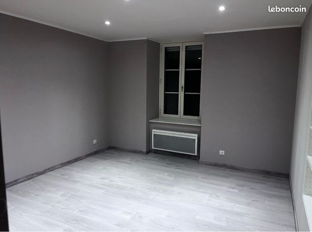 https://img.leboncoin.fr/api/v1/lbcpb1/images/68/1b/df/681bdf8f8d3d53882ea165e8f68676d01f6c55c2.jpg?rule=ad-image