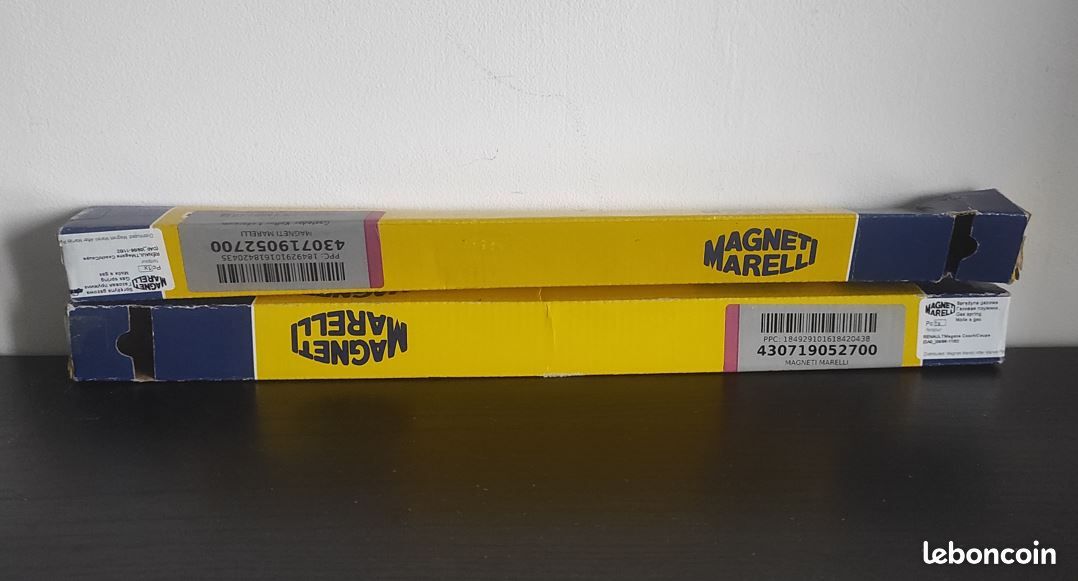 Vérins de coffre MAGNETI MARELLI réf. 430719052700 NEUFS - (10 euros les 2) (image 1)