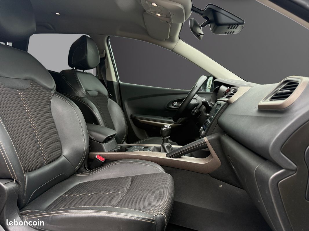 RENAULT KADJAR 1.6 DCI 130 INTENS 130Ch Garantie 12 mois (image 10)