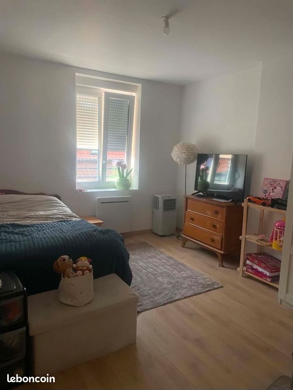 Maison 6 pièces 92 m² · à Carvin · 92 m² · 950 €