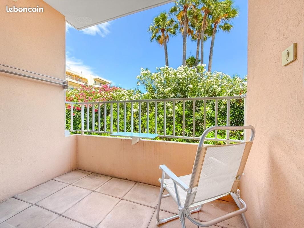 Appartement 2 pièces 28 m² · à Saint-Laurent-du-Var · 28 m² · 950 €/mois