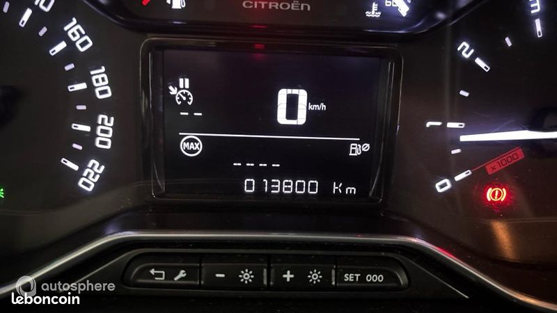 Citroen C3 Aircross 1.2 PureTech 110ch S&S PLUS (image 9)