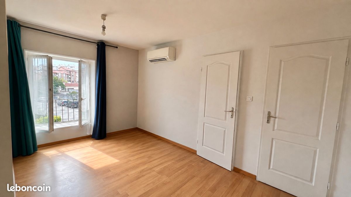 Appartement 3 pièces 48 m² · à Bourgoin-Jallieu · 48 m² · 670 €/mois
