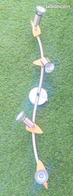 Lustre (image 1)